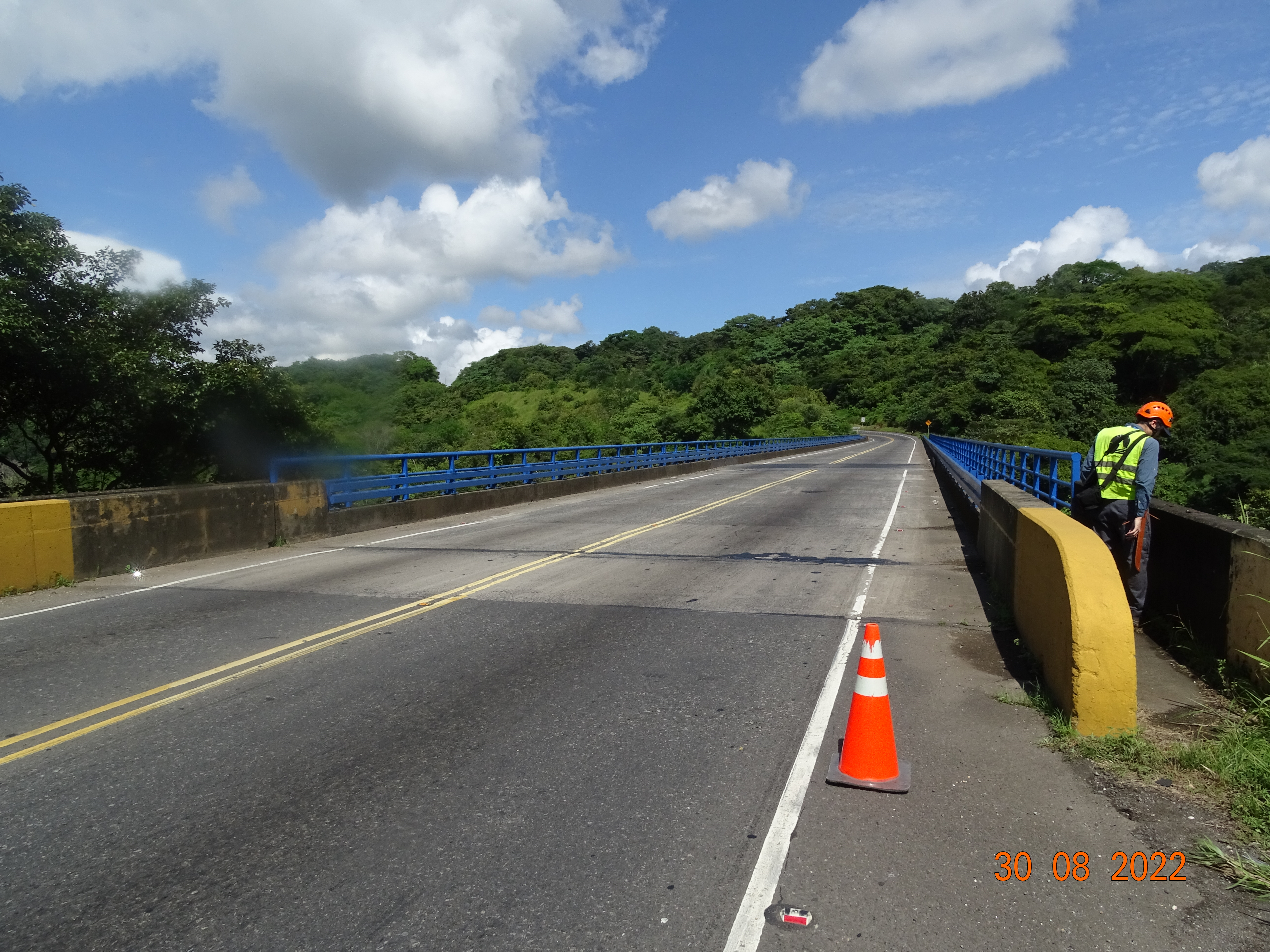 Puente sobre Quebrada Salitral